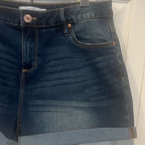 My Style Blue Denim Cuffed‎ Shorts Size 12 - Picture 4 of 9